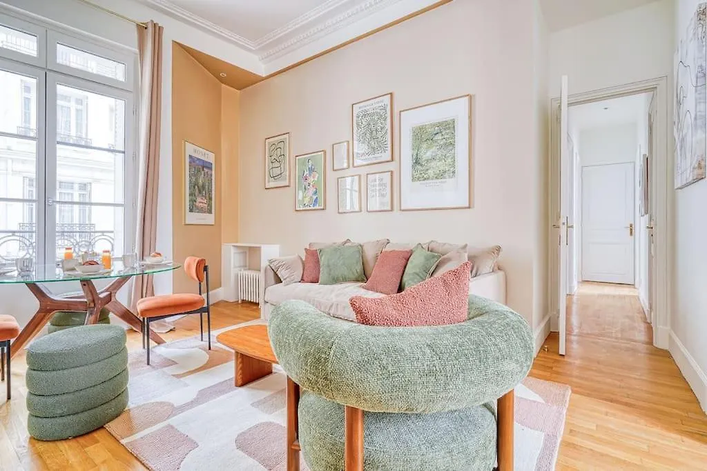 Appartement Proche Place Du Trocadero - Pompe Paris 0*,  France
