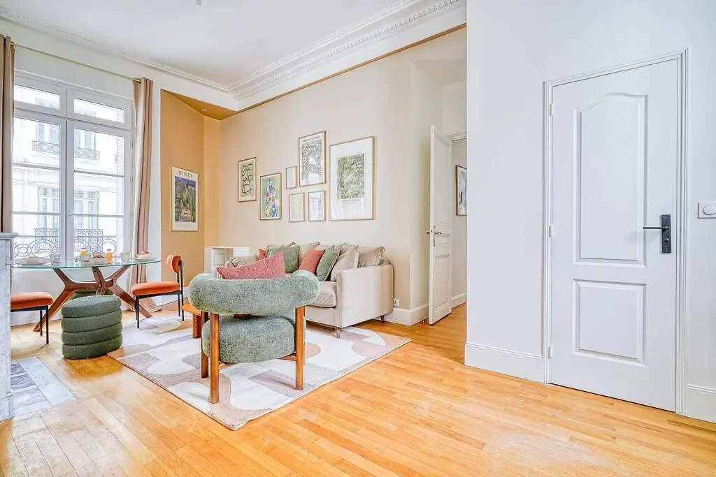 Apartment Appartement Proche Place Du Trocadero - Pompe Paris France